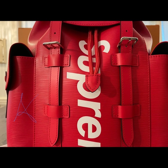 NWT 2017 Louis Vuitton x Supreme Christopher PM In Red Original Owner London, UK - Picture 2 of 7